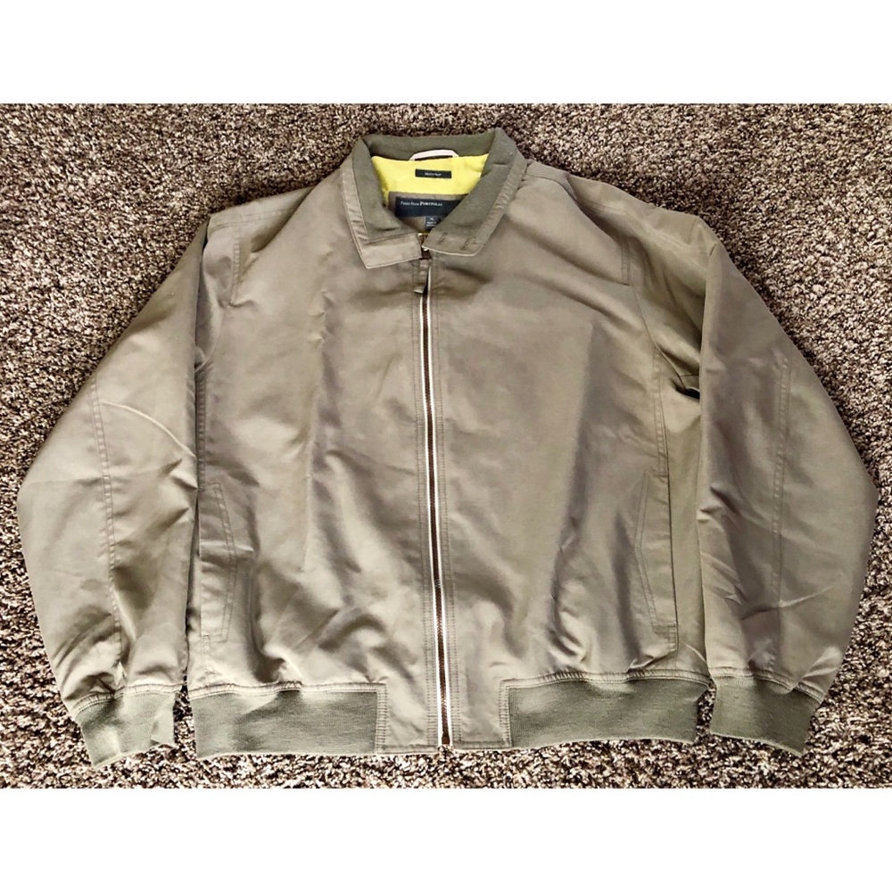 Men’s Perry Ellis MicroFiber Lightweight Jacket